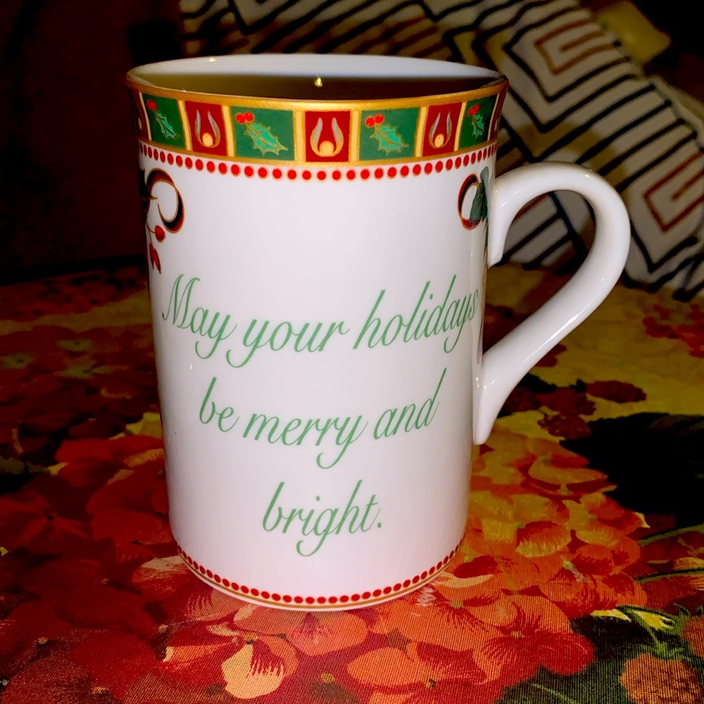 Spode Christmas Tree mug with tin